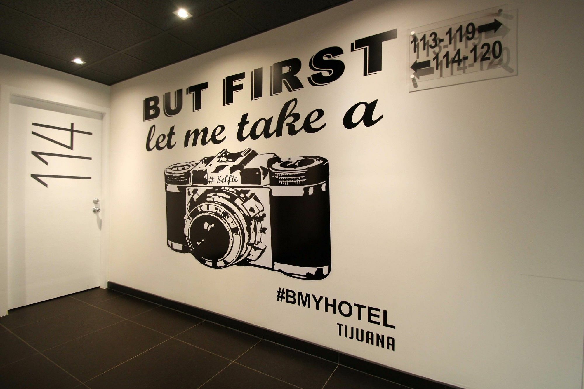 B My Hotel Tijuana Exteriér fotografie